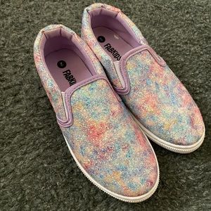 Girls Glitter Slip On Sneaker